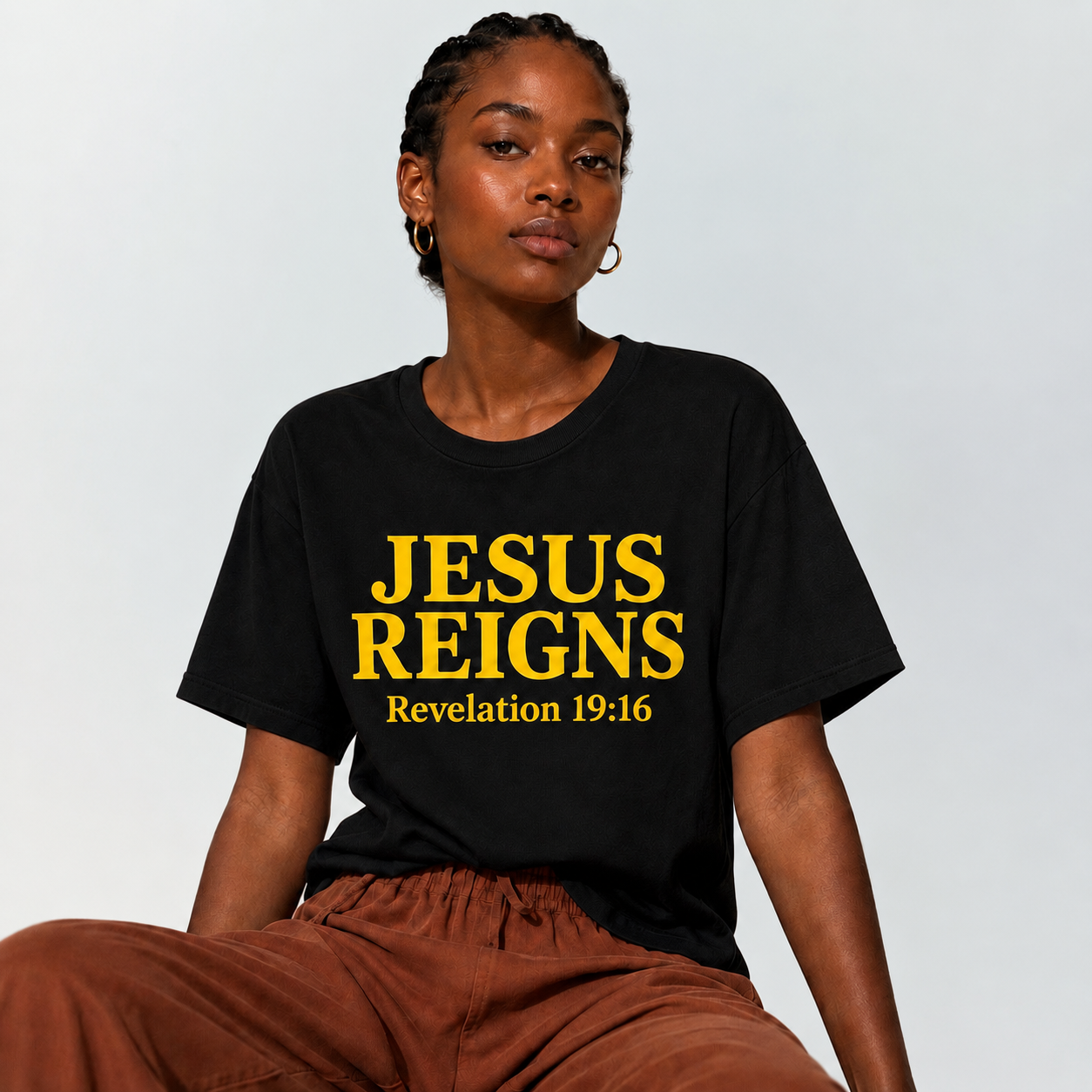 Jesus Reigns Christian T-Shirt – Faith Tee for Men & Women (Revelation 19:16)